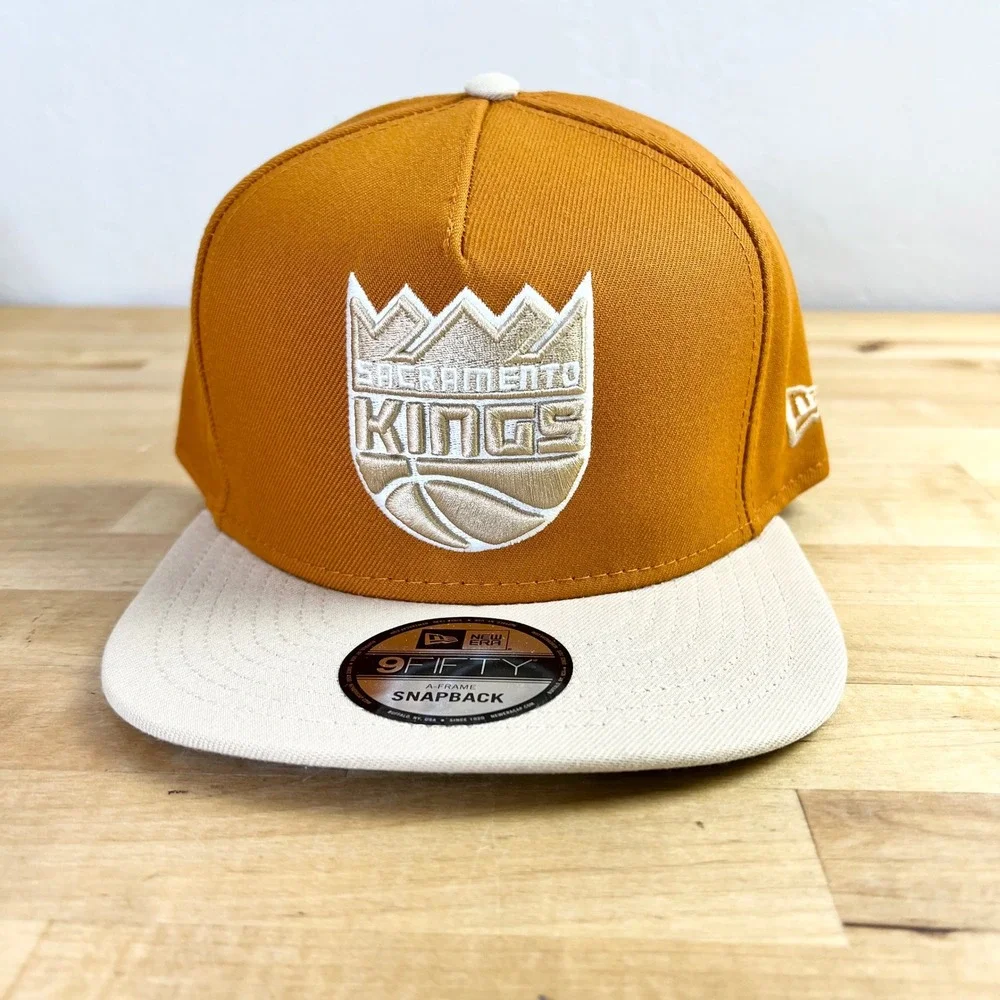 Sacramento Kings New Era Hat 9FIFTY Snapback Mens Size OSFM Orange New NBA Logo